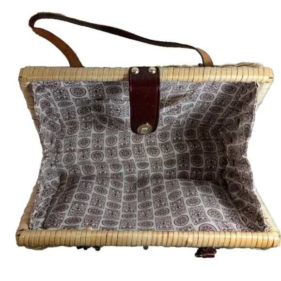 VTG Handwoven Wicker Basket Satchel Handbag Tan Leather-Brass Accents Hong Kong - Picture 8 of 11